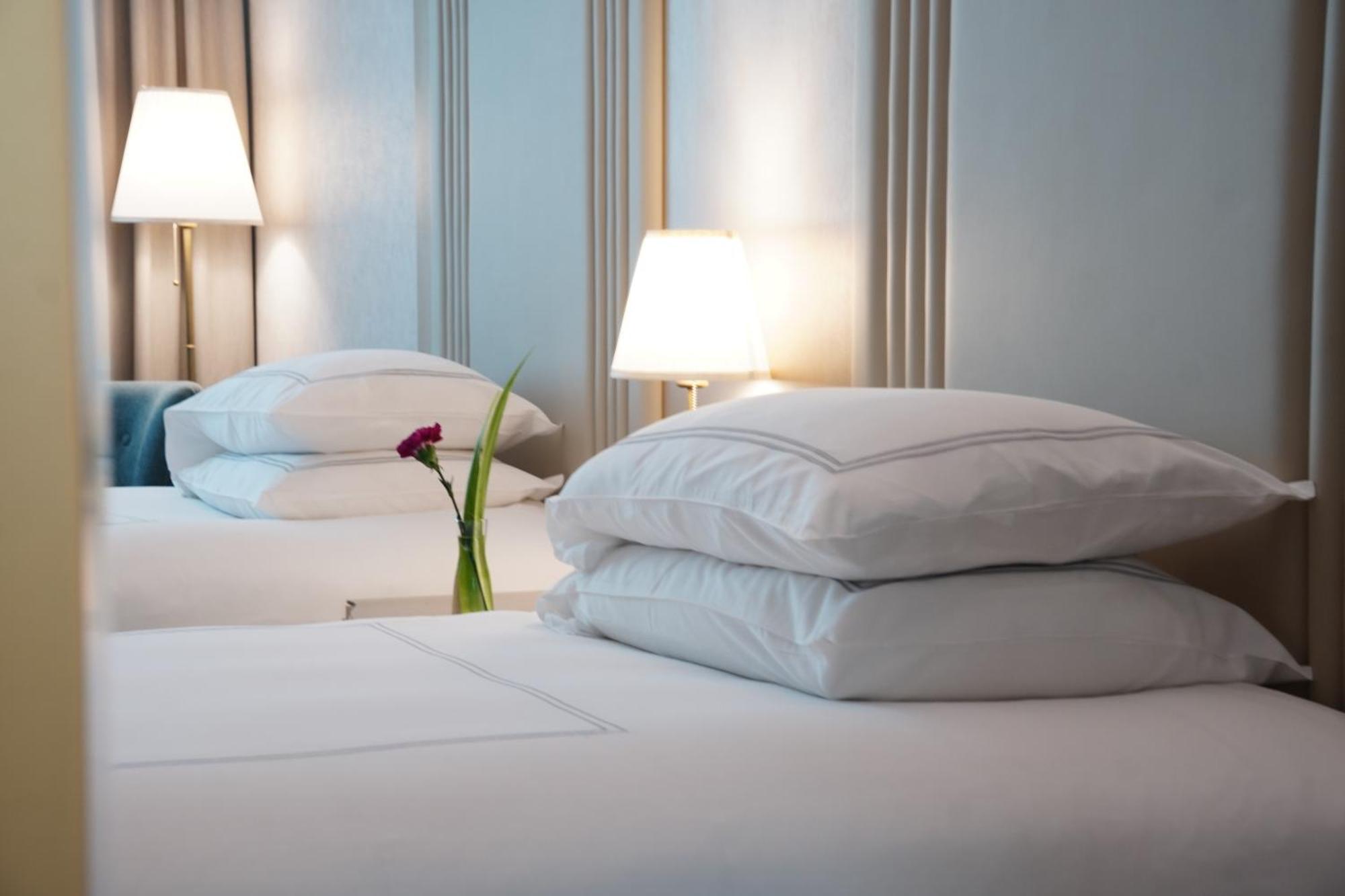 Swissotel Al Murooj 5* Dubai