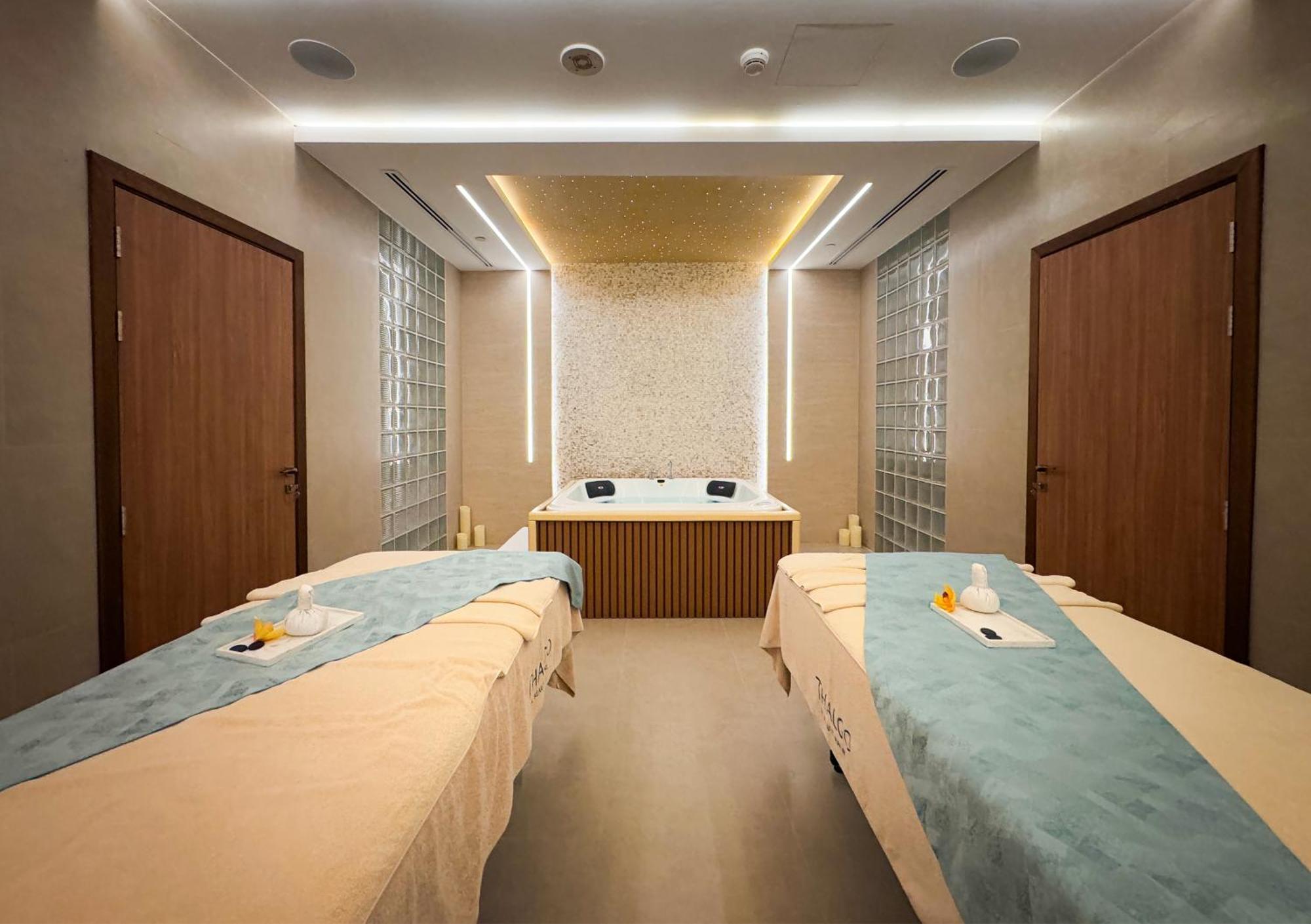 Swissotel Al Murooj Hotel Dubai